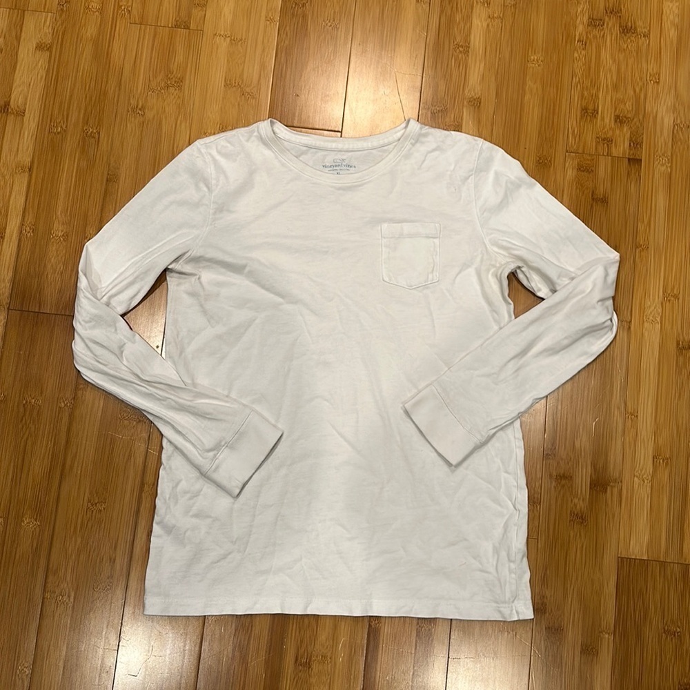 Vineyard vines kids long sleeve size XL